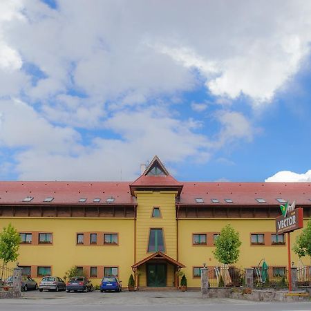 Motel Vector Găeşti エクステリア 写真